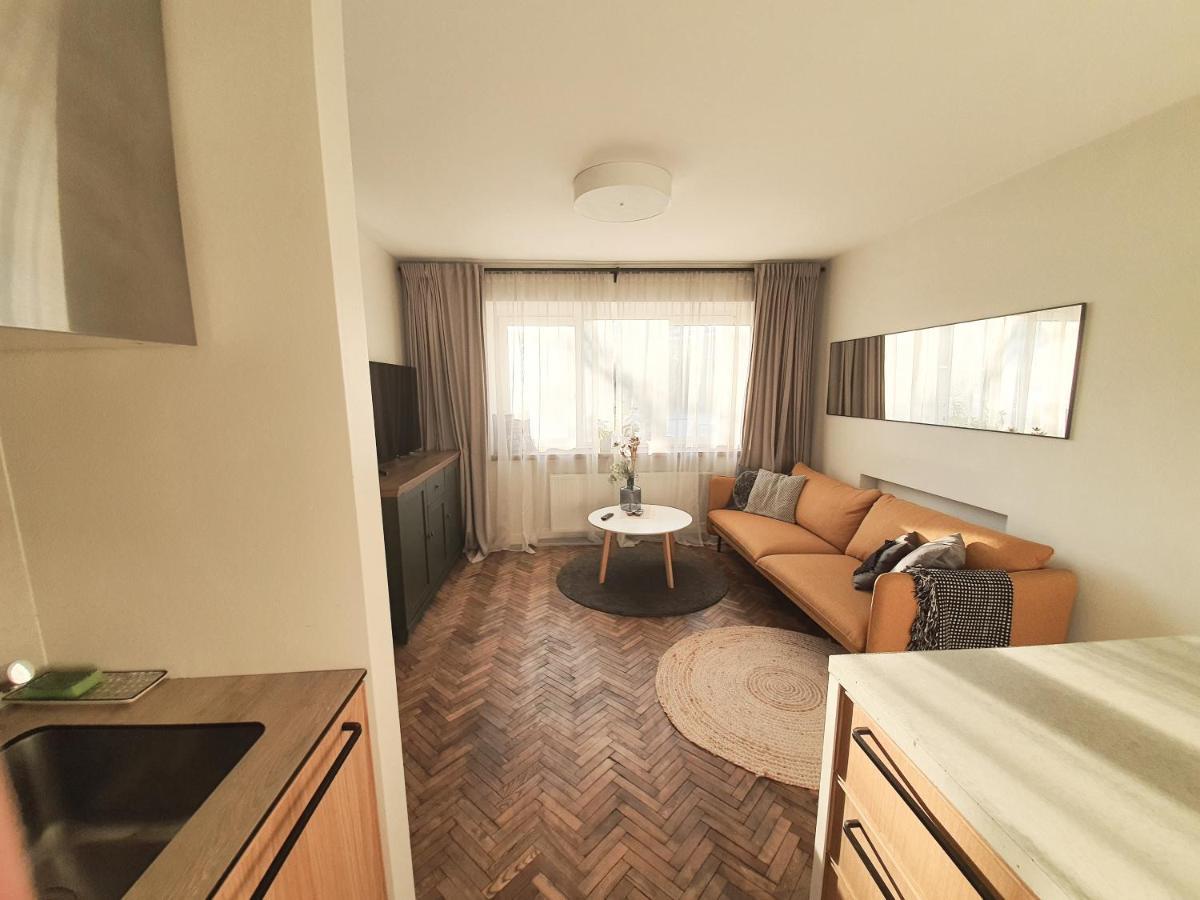 Downtown Apartment Rentals 2 Šiauliai Kültér fotó
