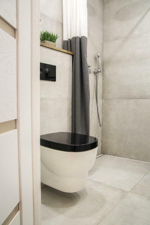 Downtown Apartment Rentals 2 Šiauliai Kültér fotó